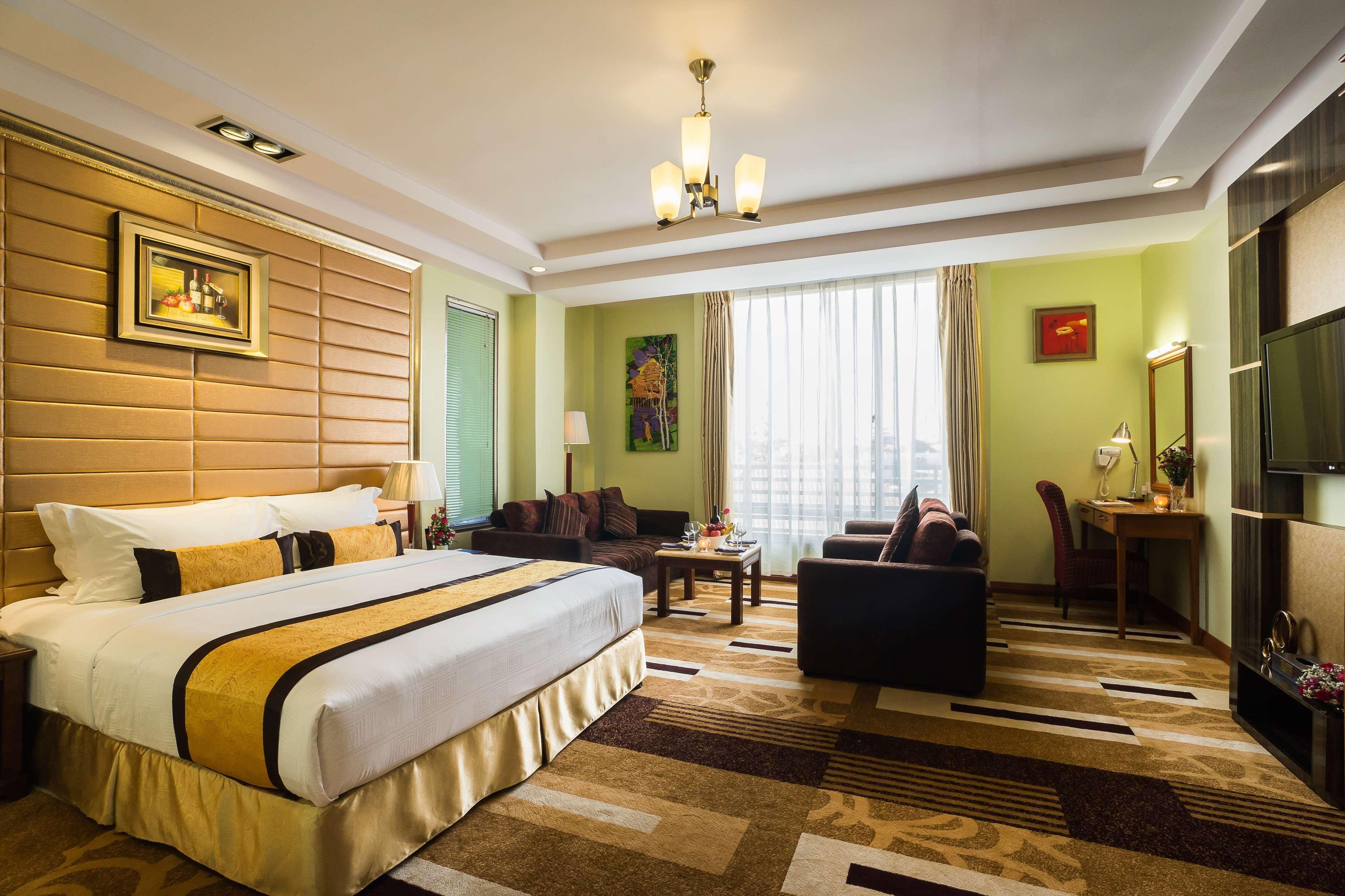 Best Western Green Hill Hotel Yangon Esterno foto